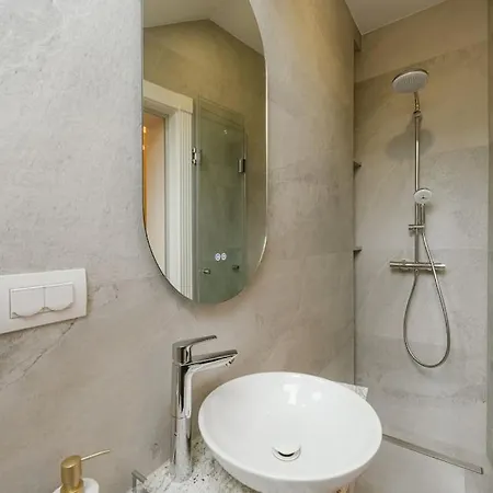 Elegant, Locatie Centrala Κλουζ-Ναπόκα